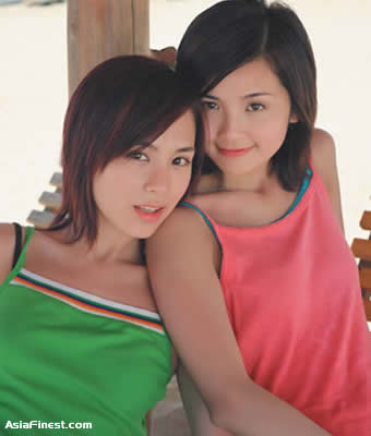 Twins Gillian Chung Charlene Choi